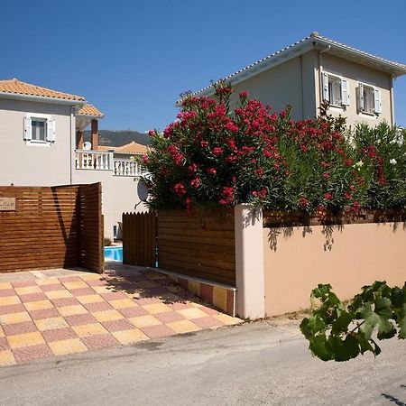 Le Torri Villas By Nidri Holiday Villas エクステリア 写真